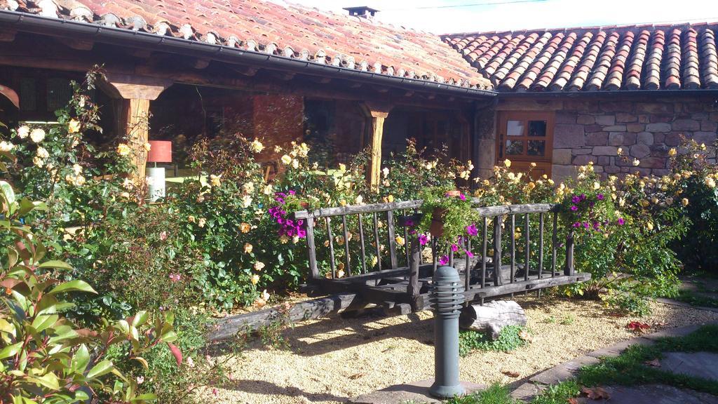 La Casa De Las Brujas Hotel Barrio  Kültér fotó